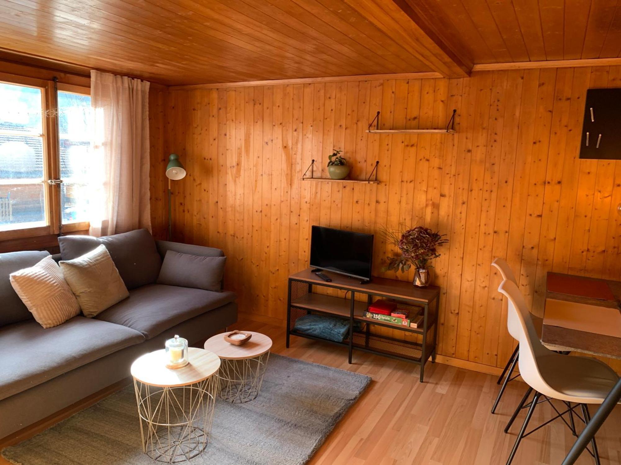 Charming, Well-Equipped Alpine Apartment Kandersteg Ngoại thất bức ảnh
